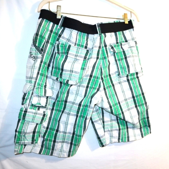 Ecko UnlimitedEcko unlimited men's white, green, plaid Madras - Picture 2 of 9